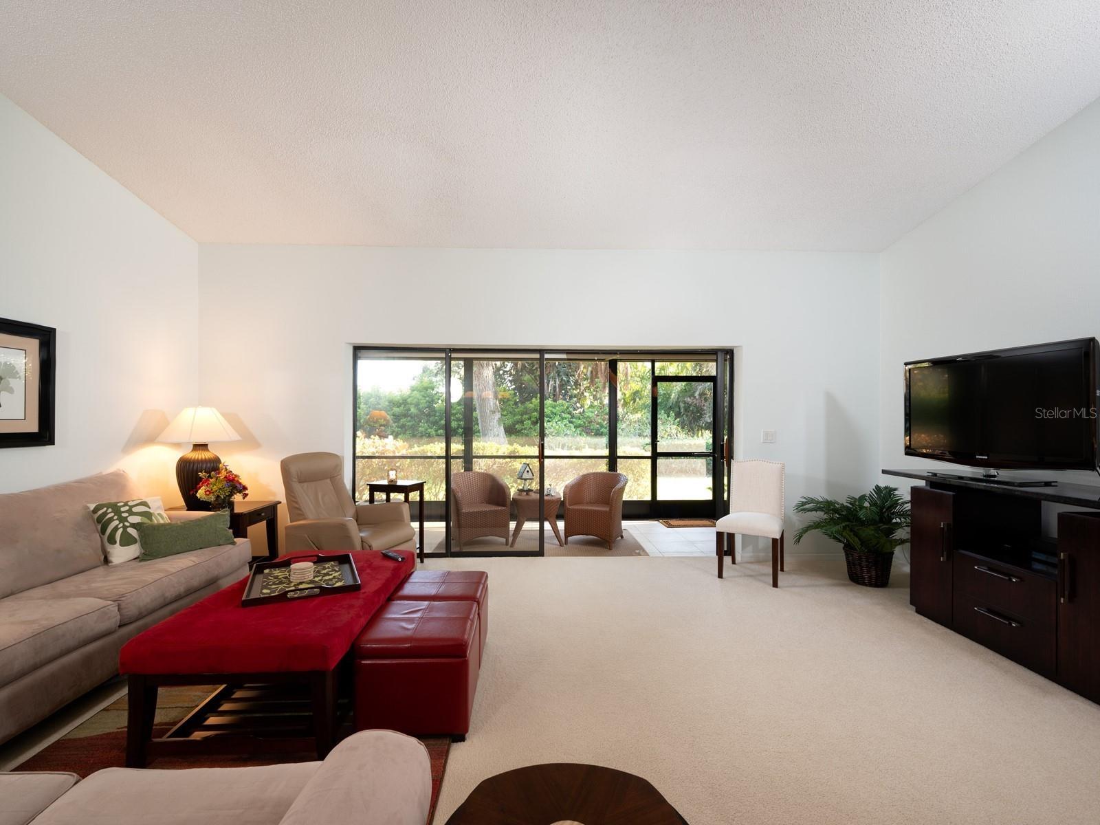 3922 Wilshire Circle 177