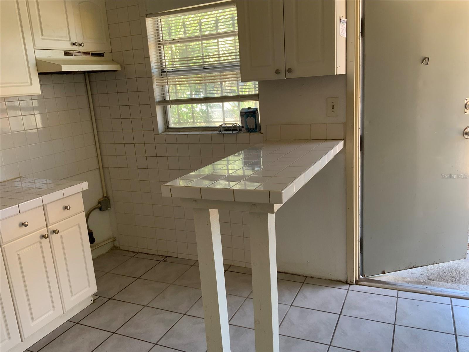 2926 N Orange Avenue