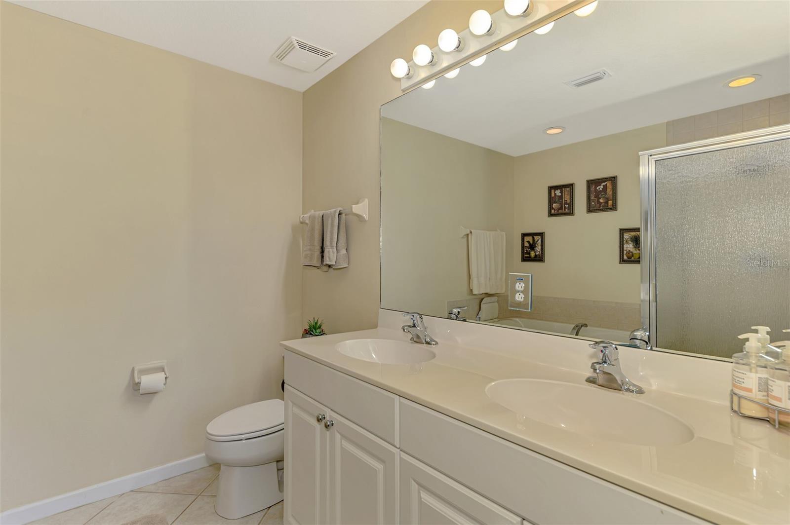 3433 Grand Vista Court 102