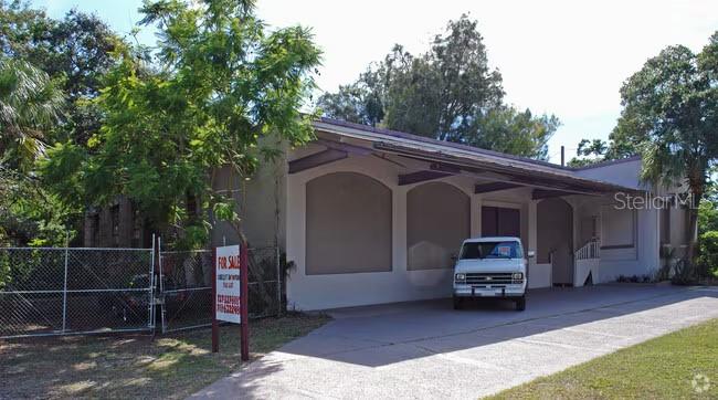 2320 18th Avenue S, St Petersburg, FL
