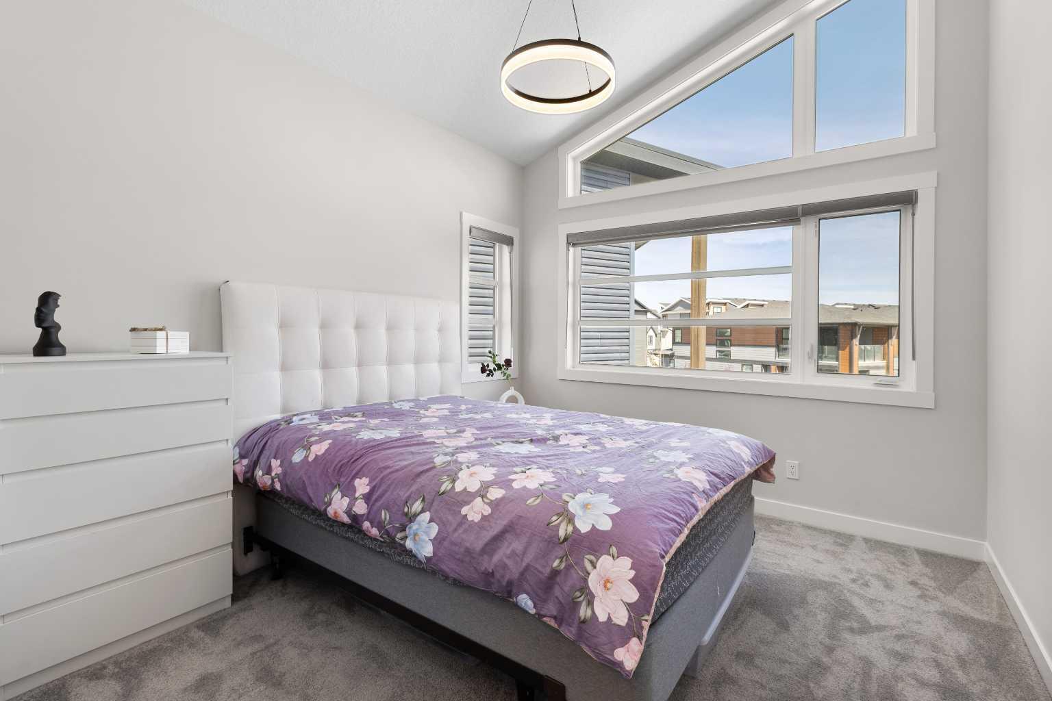 61 Rowmont Heath NW