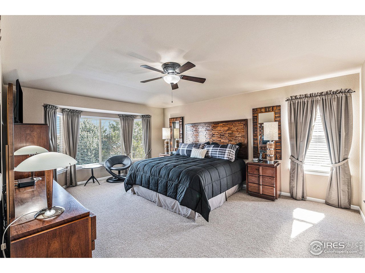 5852 Huntington Hills Dr