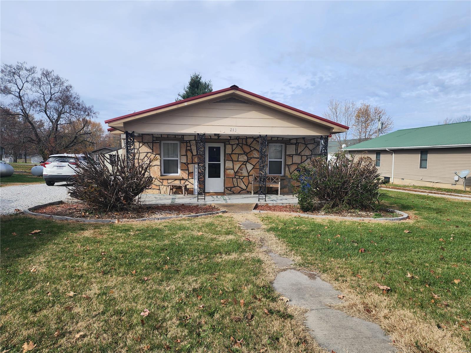 213 S Main Street, Licking, MO 65542