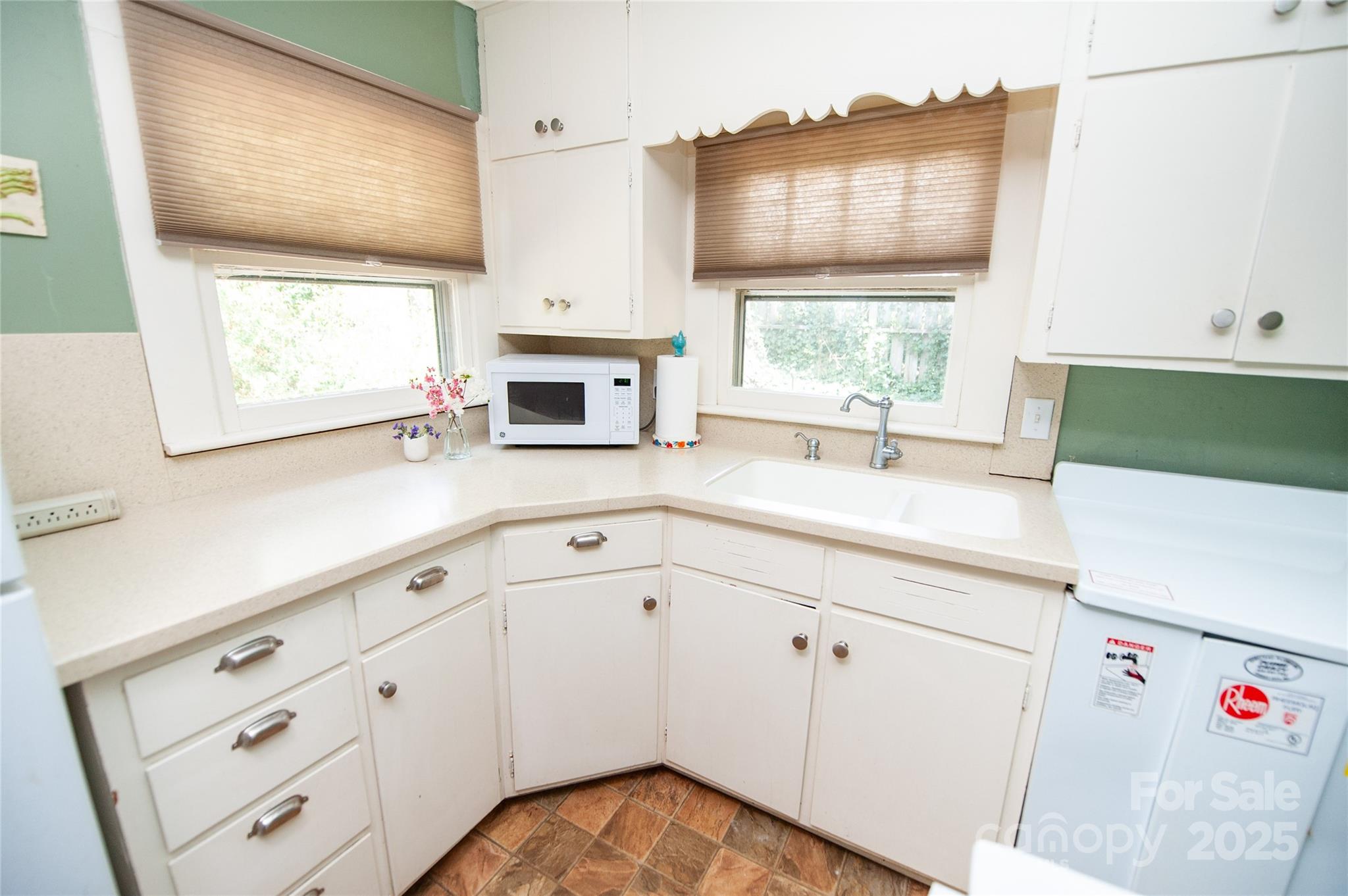 459 N Washington Street