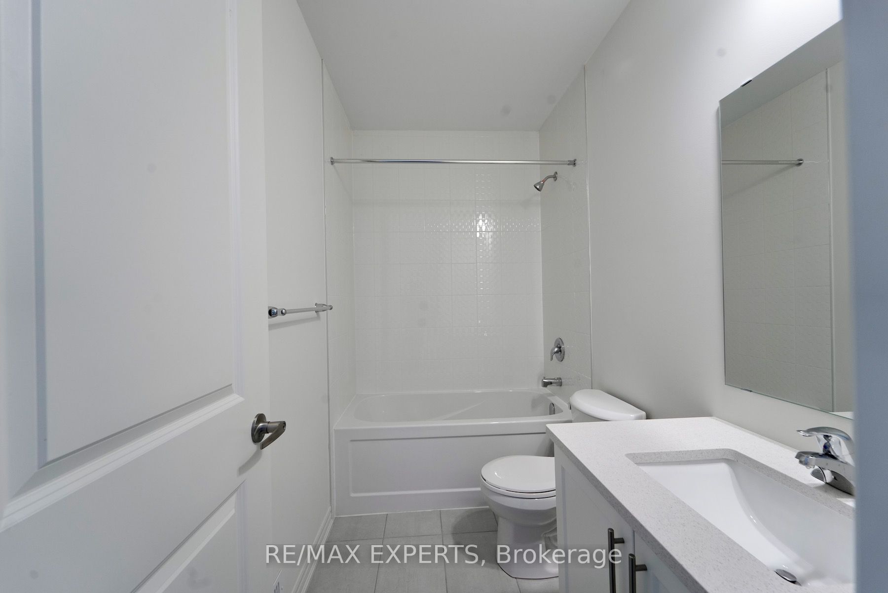 18 Mayapple St