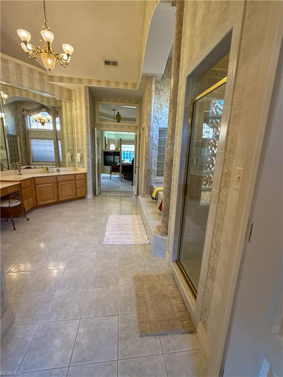 4500 Mcrae Close