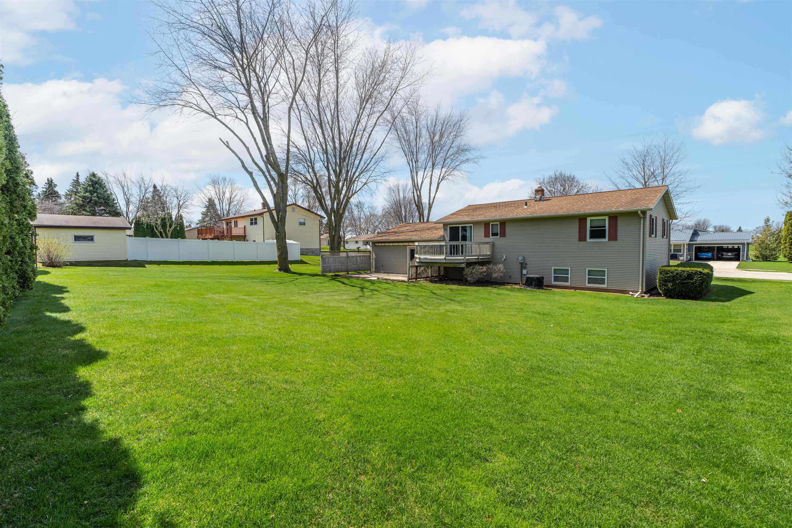 722 Diane Street