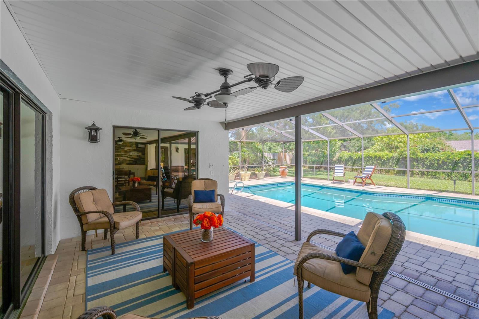 1007 Morfield Lane