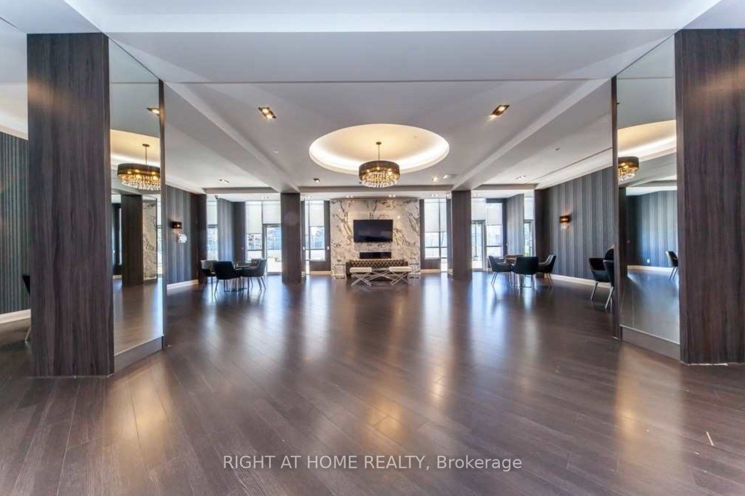 75 North Park Rd 812