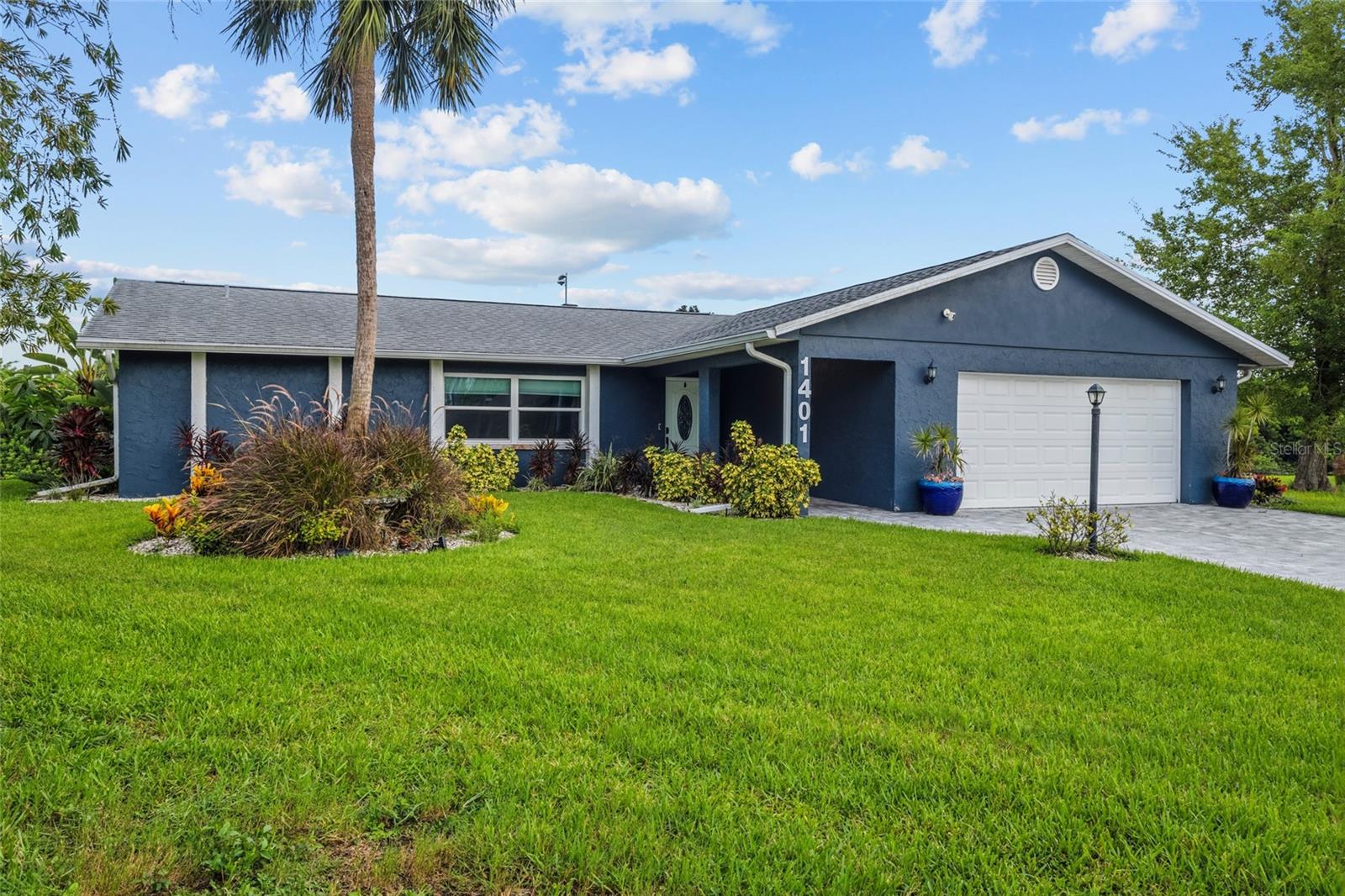 1401 Georgetowne Drive
