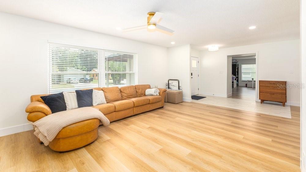 2086 Winnetka Court