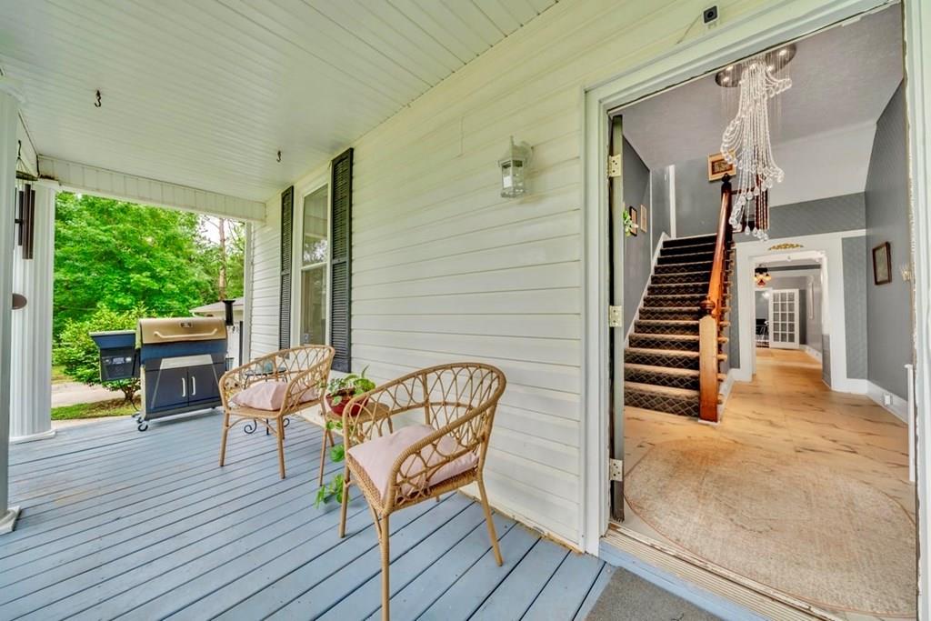 556 Old Monticello Rd Nw