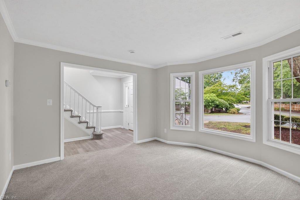 824 Lancaster Lane