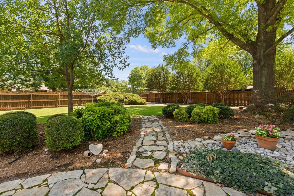 920 Stonelake Drive
