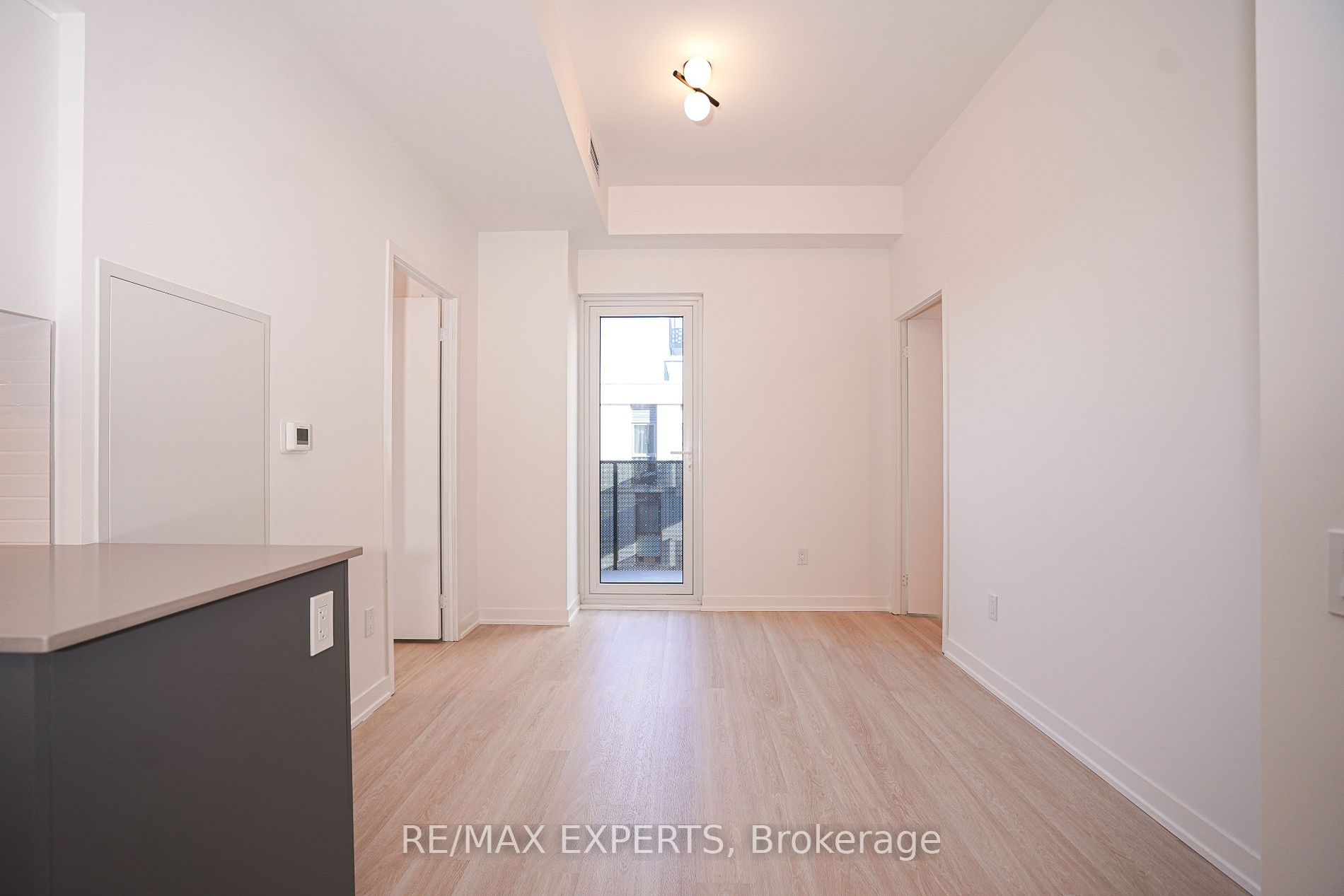 500 Wilson Ave 532