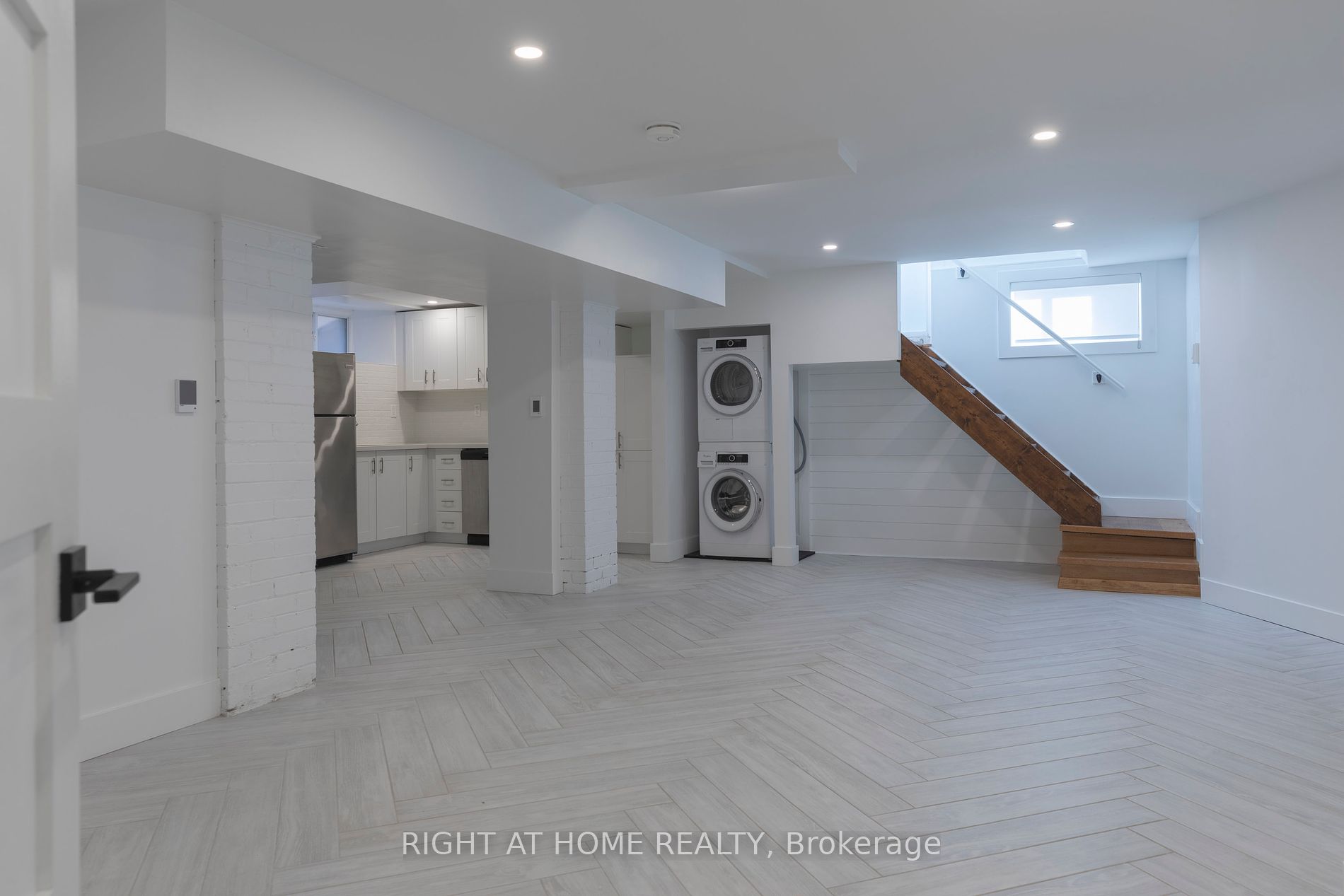 137 S Sherman Ave Unit 4