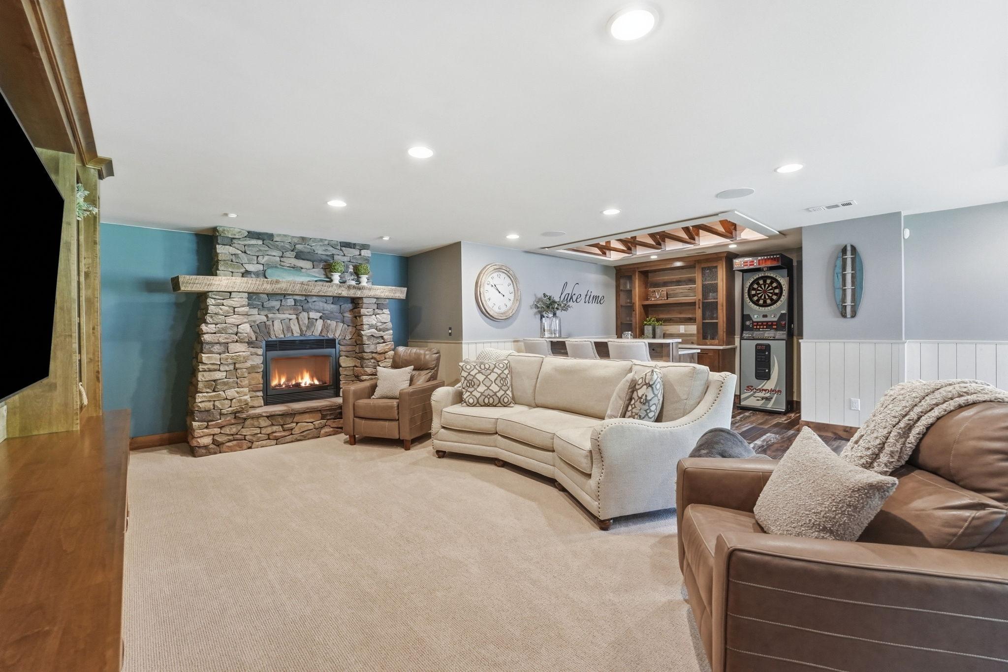 2035 Temminck Road