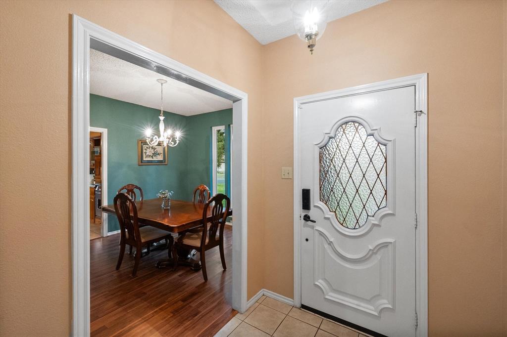 1504 Arrowhead Drive