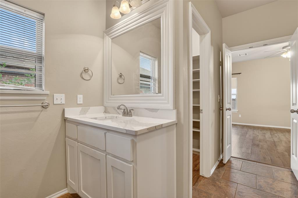 3433 NW 164th Terrace