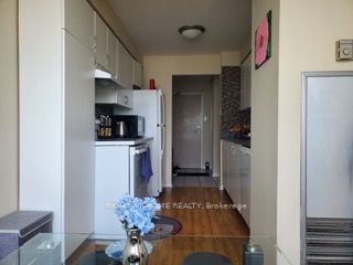 350 W Rathburn Rd 1702