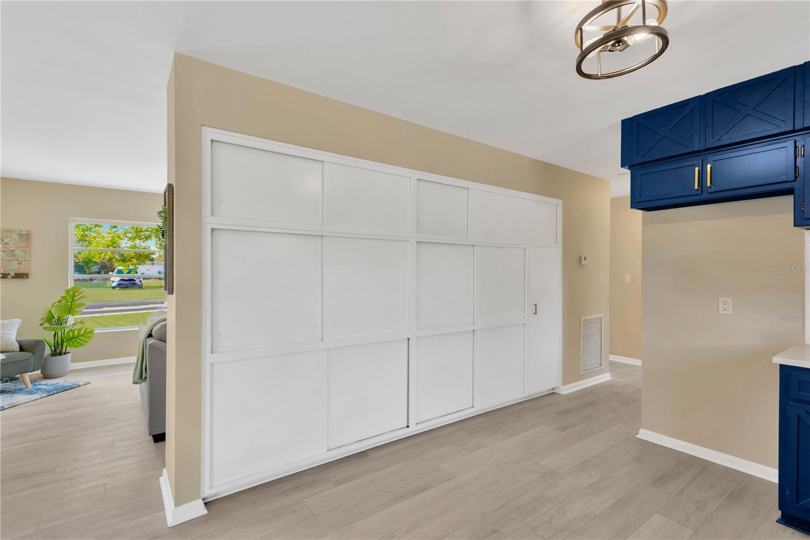 9229 Overlook Drive