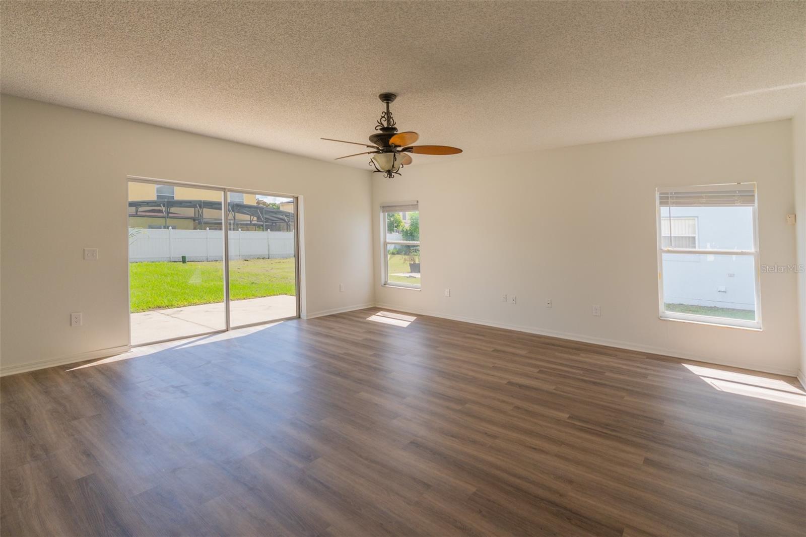 4401 Evergreen Forest Loop