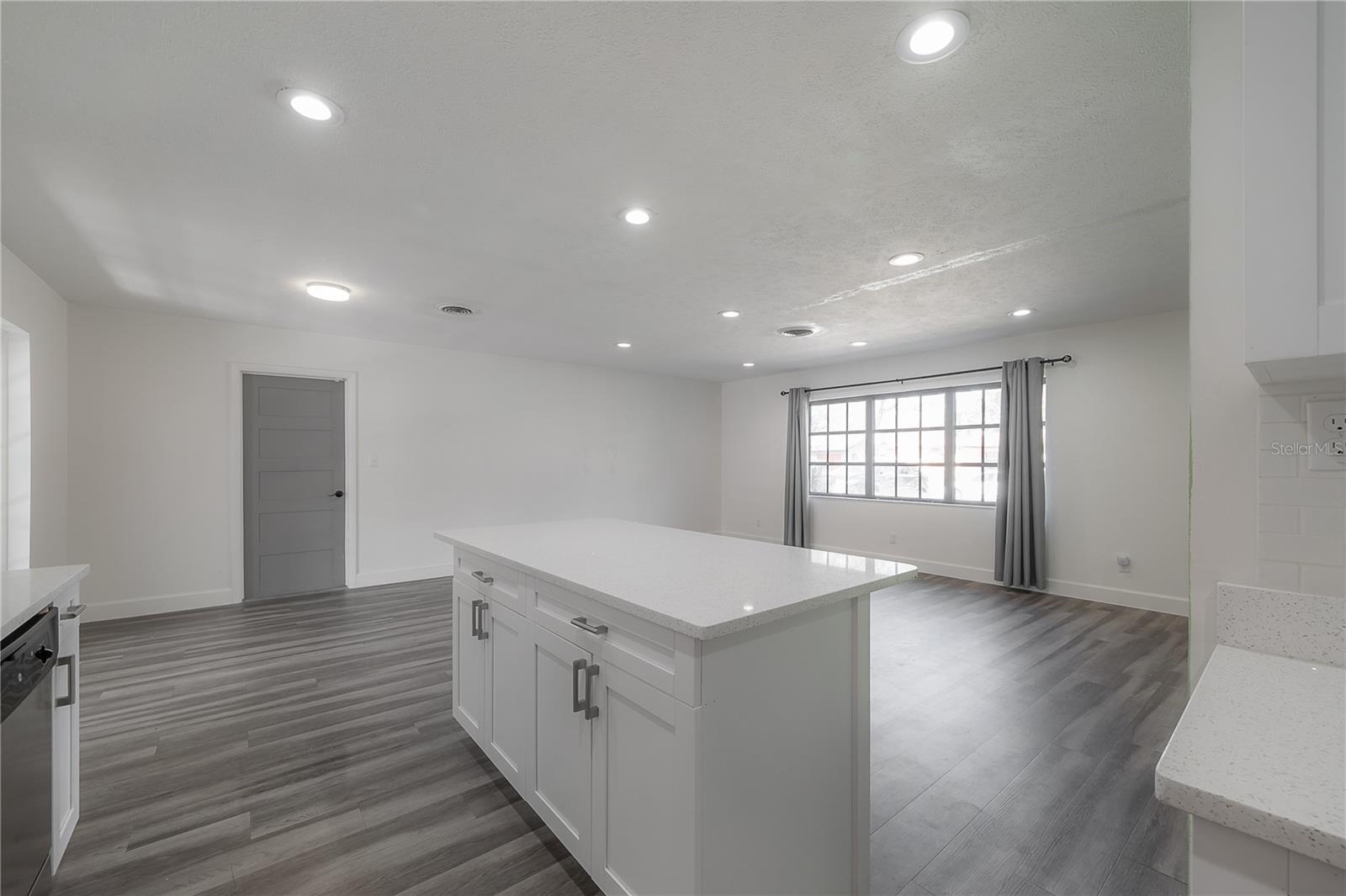 6765 Ralston Beach Circle