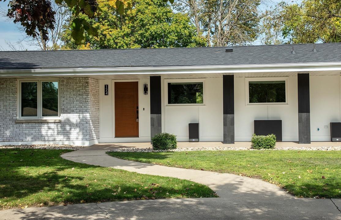 124 Cedar Circle