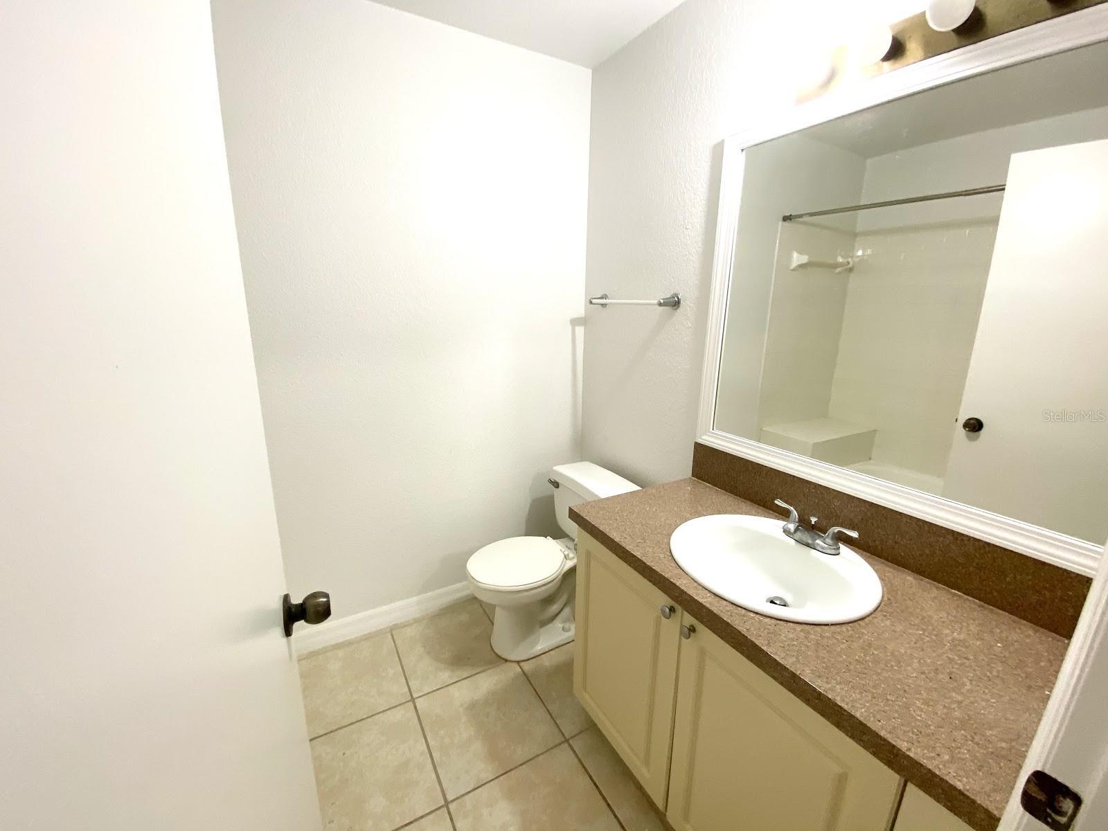 2550 N Alafaya Trail 6200