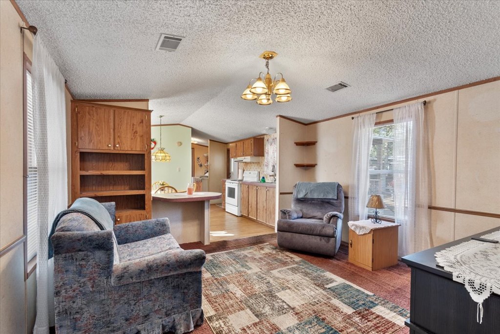 148 SE 911th St