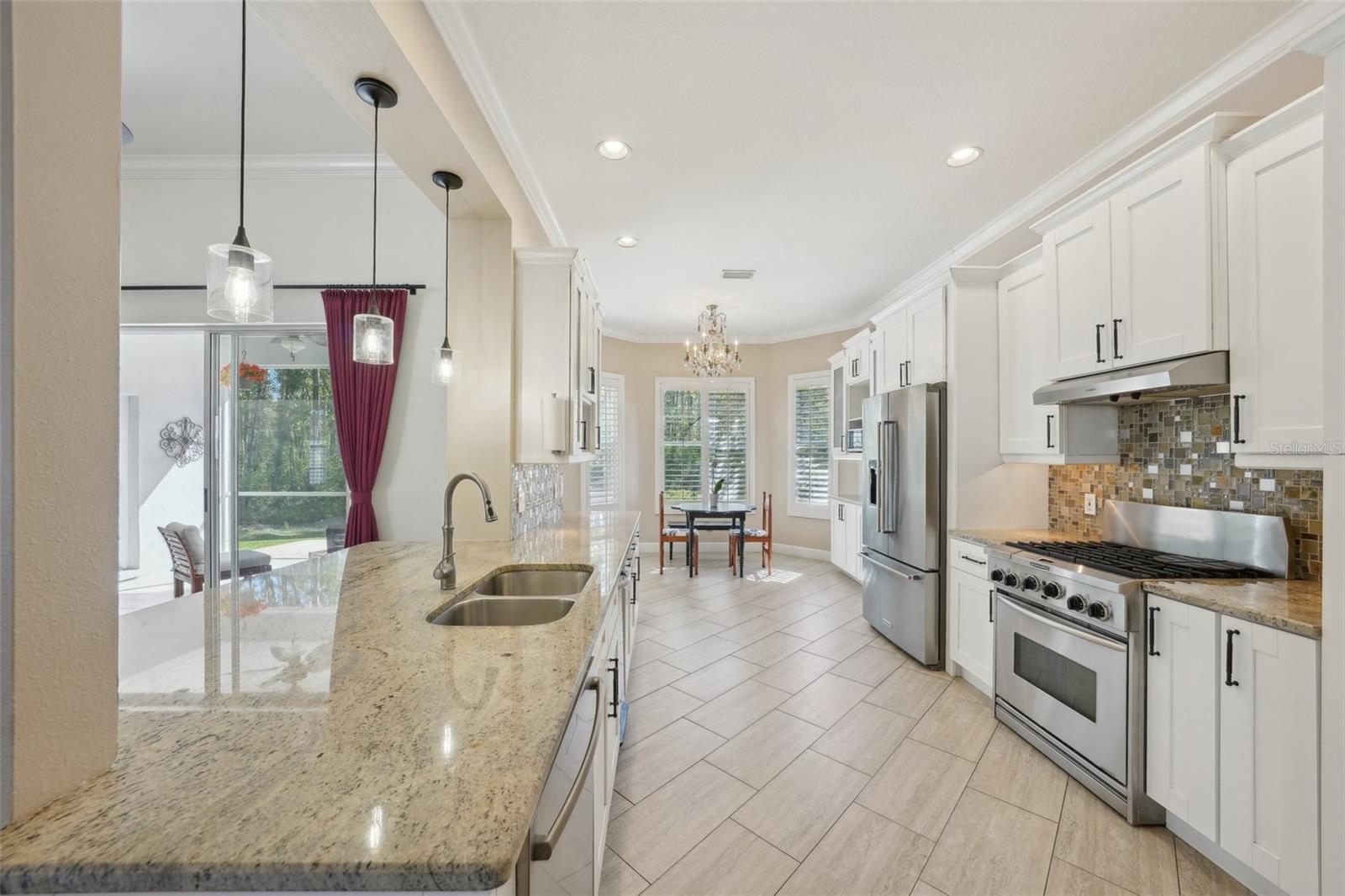 10425 Canary Isle Dr
