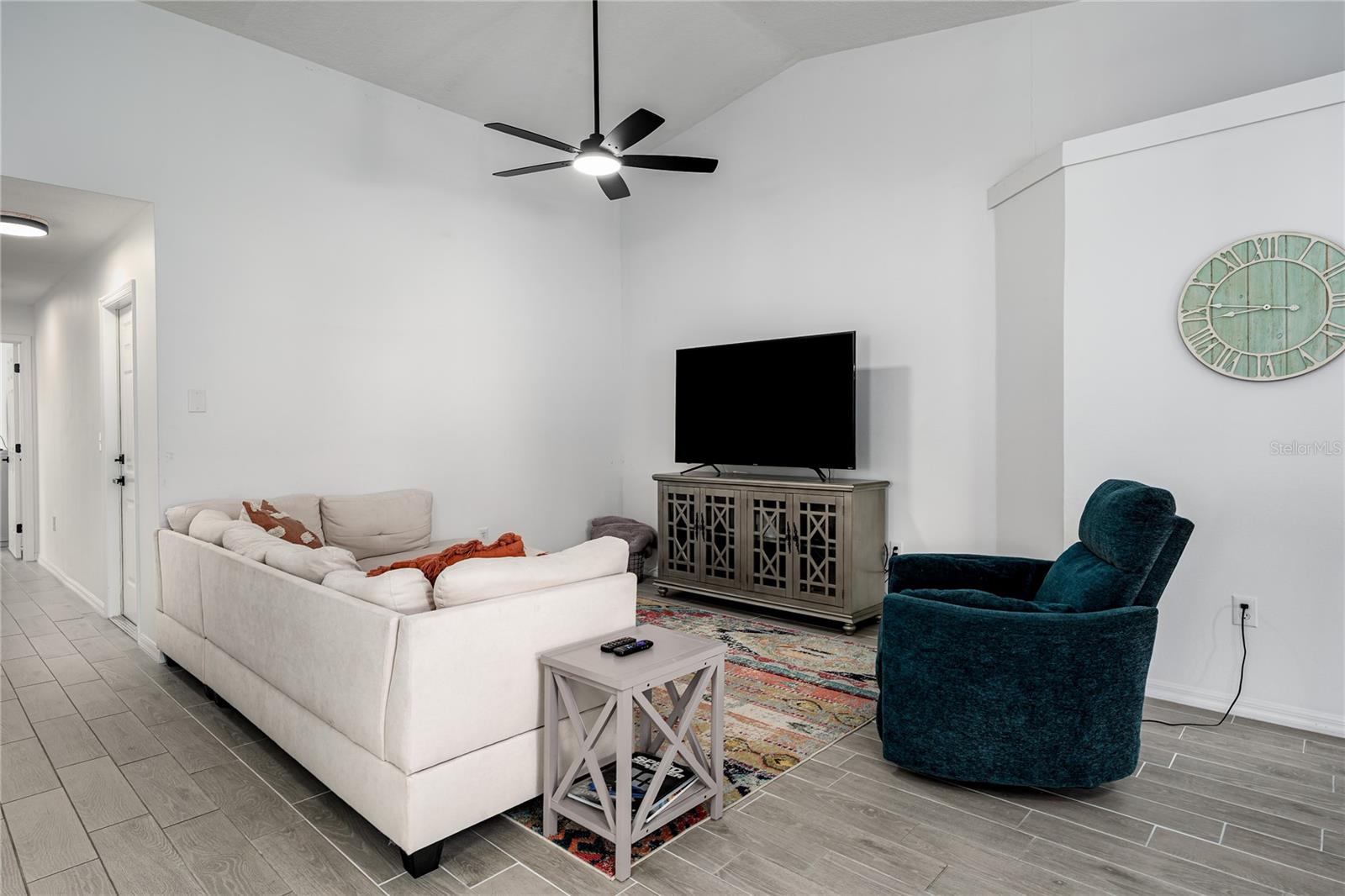 1608 Fairway Oaks Drive