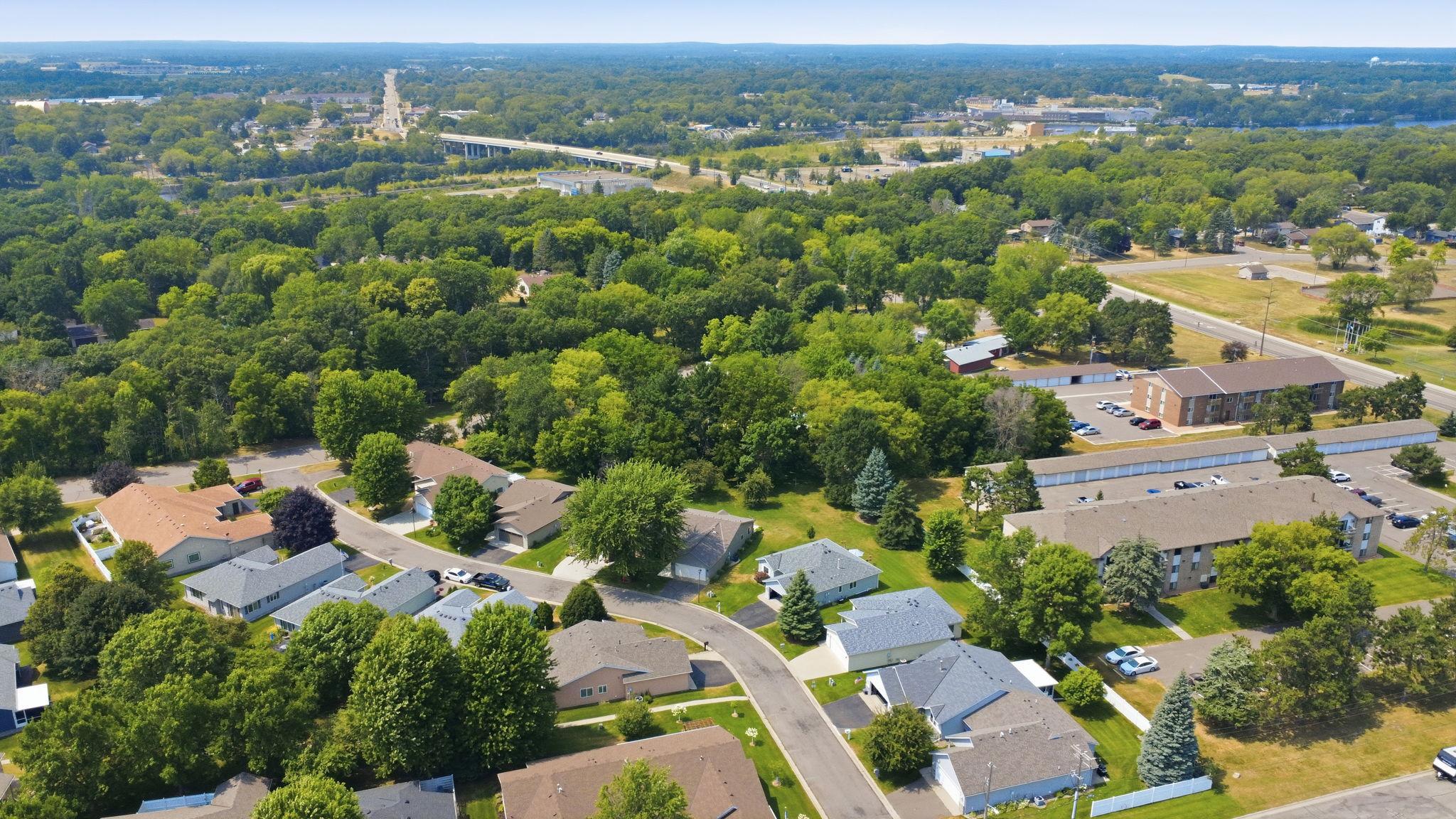 214 Highview Drive W