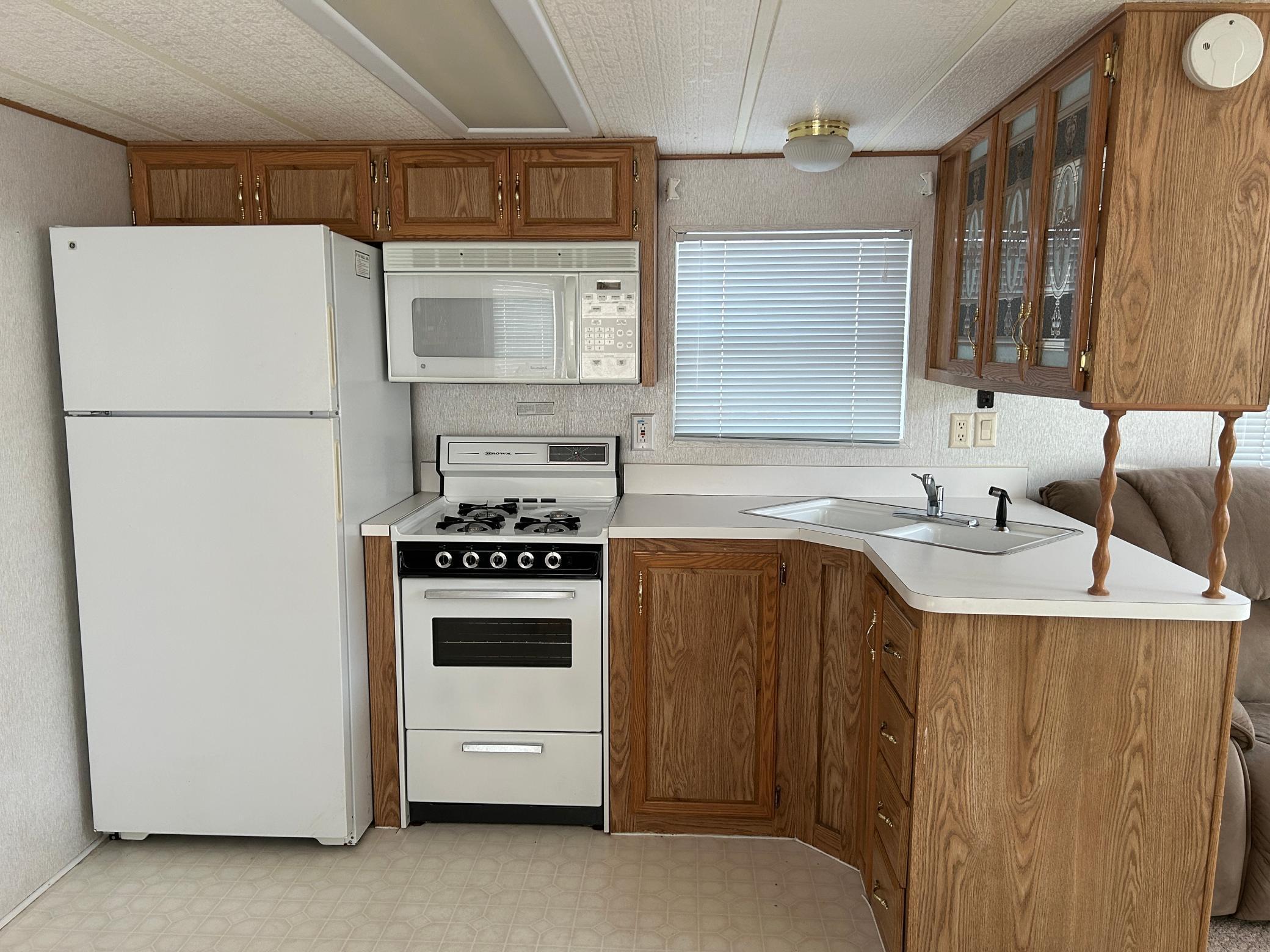 L9-10 B 5 Canterbury Town