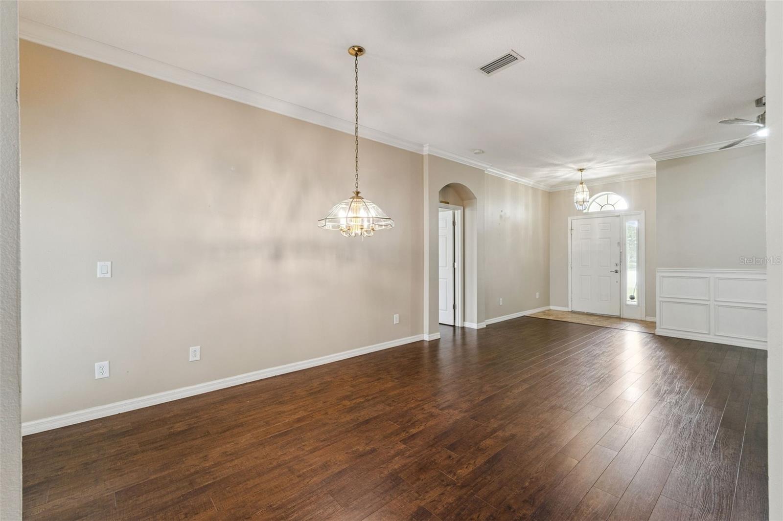 2066 Gloria Oak Court
