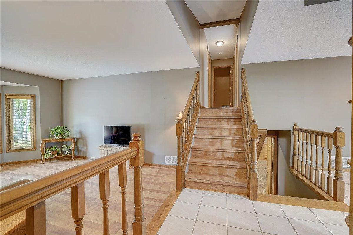 11211 Virginia Avenue N