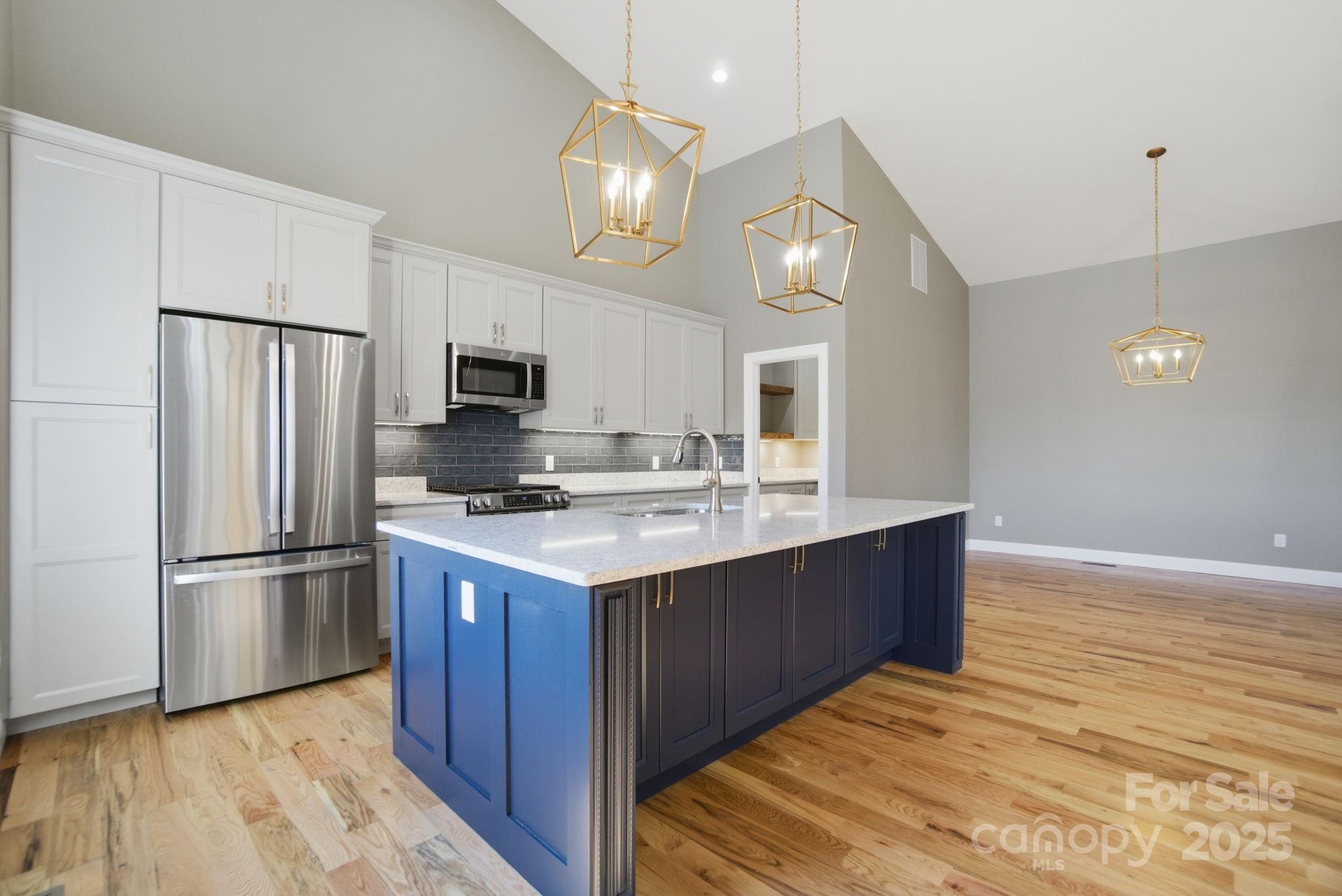 1597 Compass Court 152