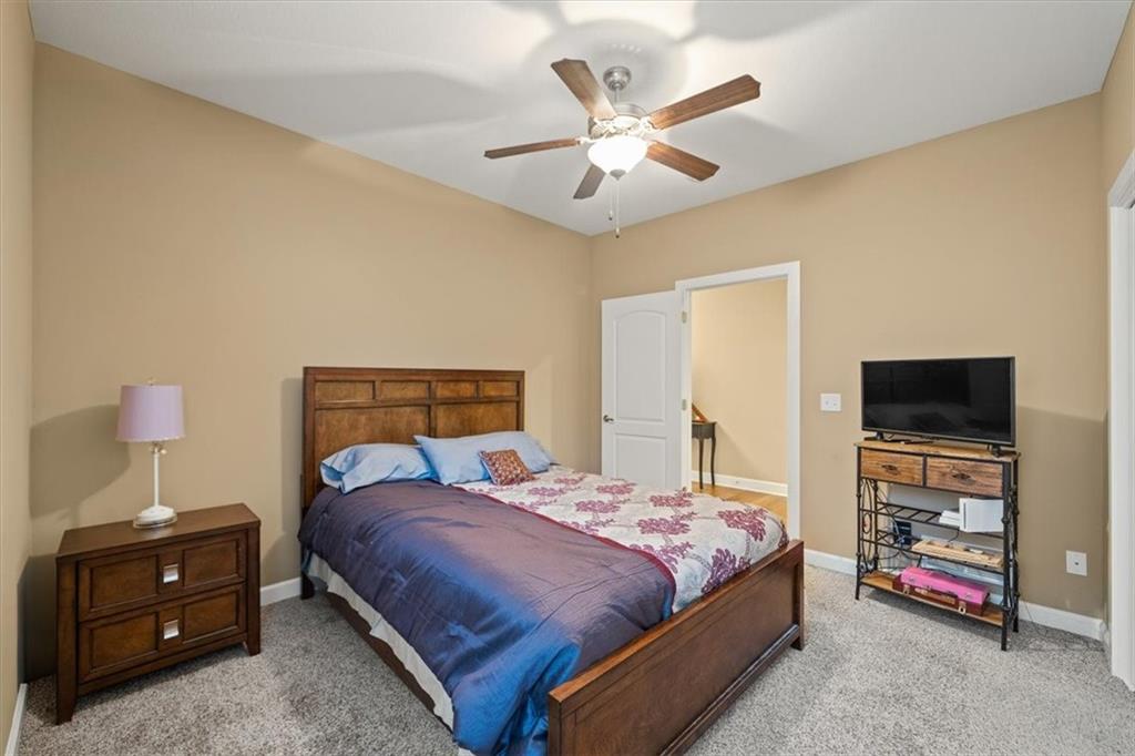 5614 Chimney Rocks Circle