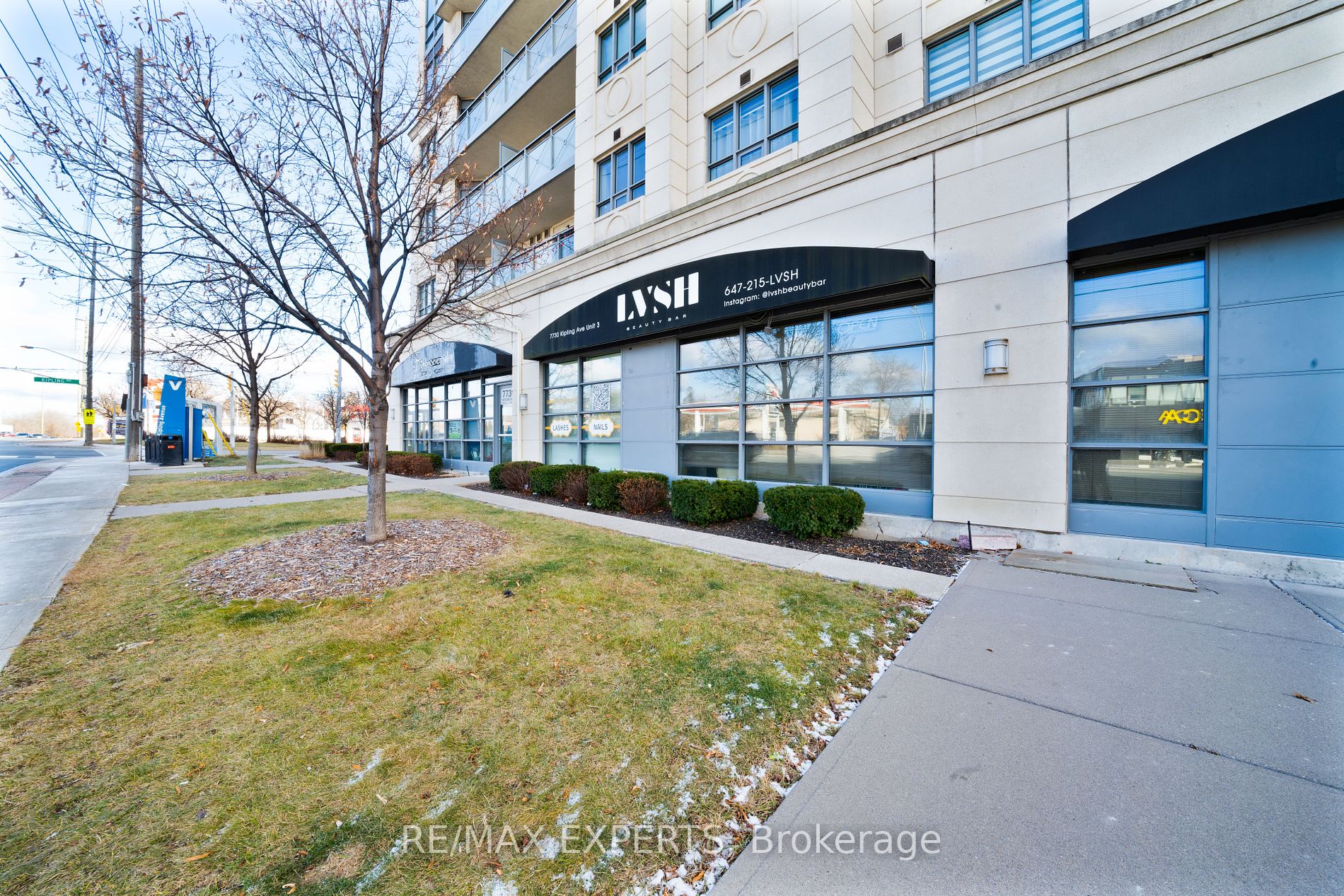 7730 Kipling Ave 3