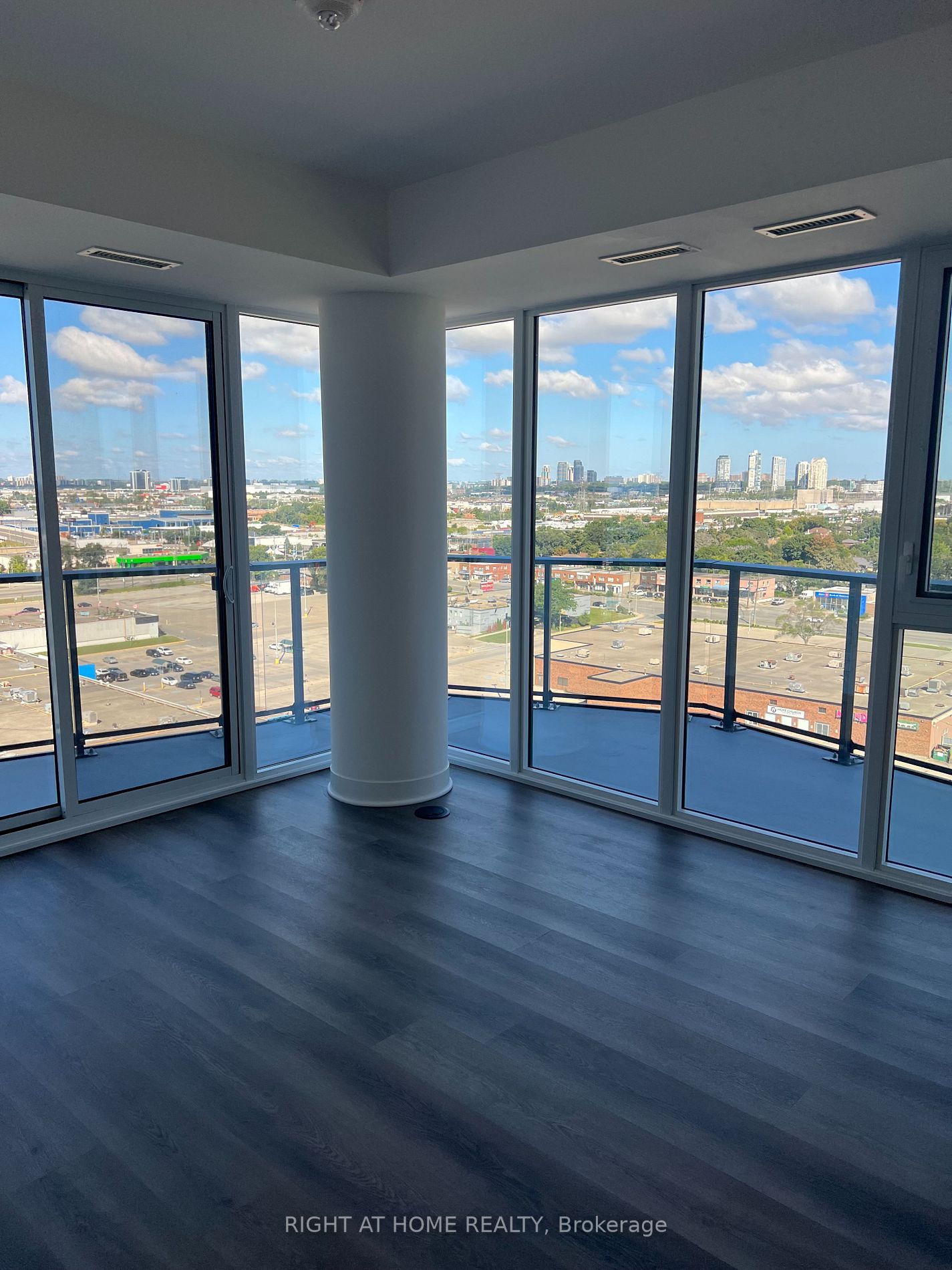 36 Zorra St 2303