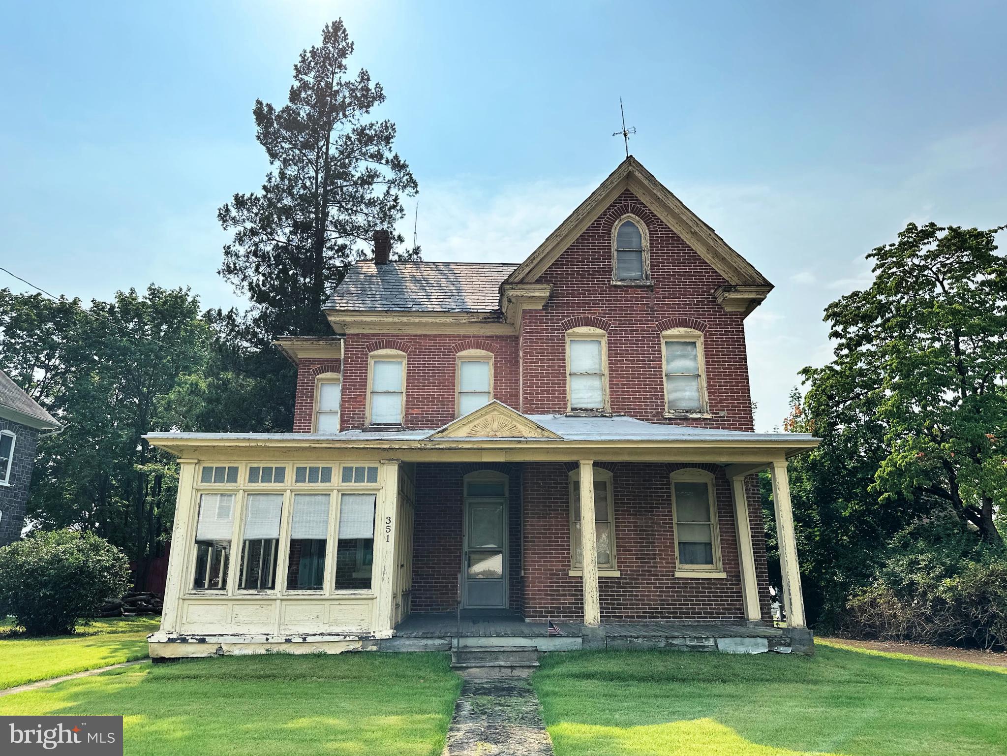 351 Main Street