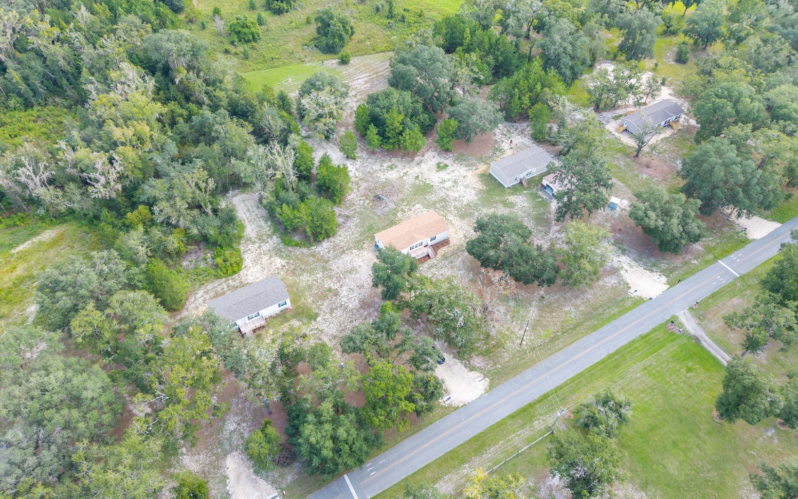 305 NW Ivy Gln