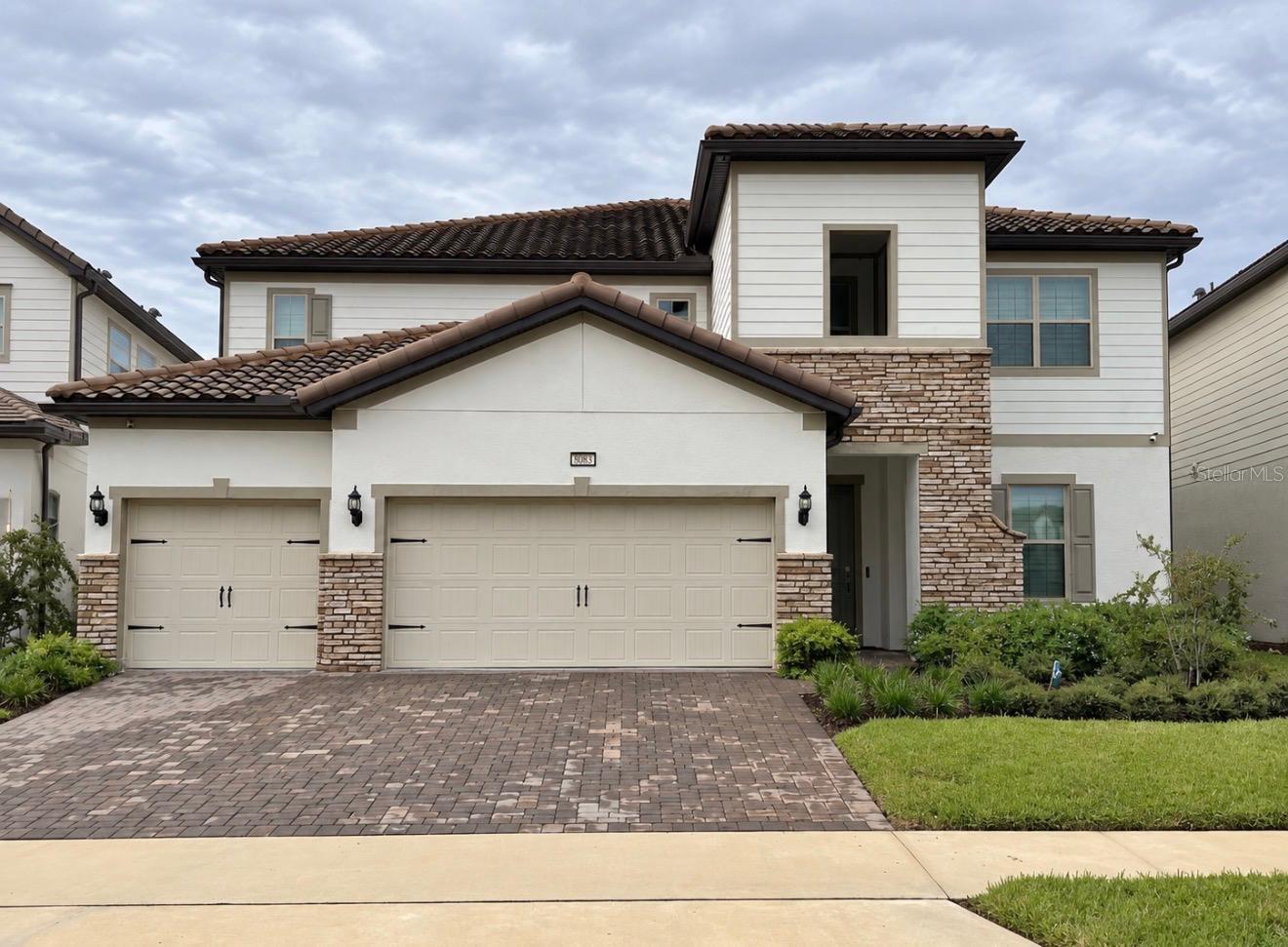 8083 Leaf Grove Circle, Orlando, FL