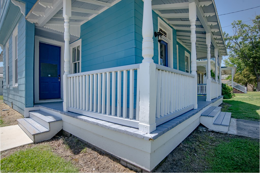 340 Randolph Ave 604
