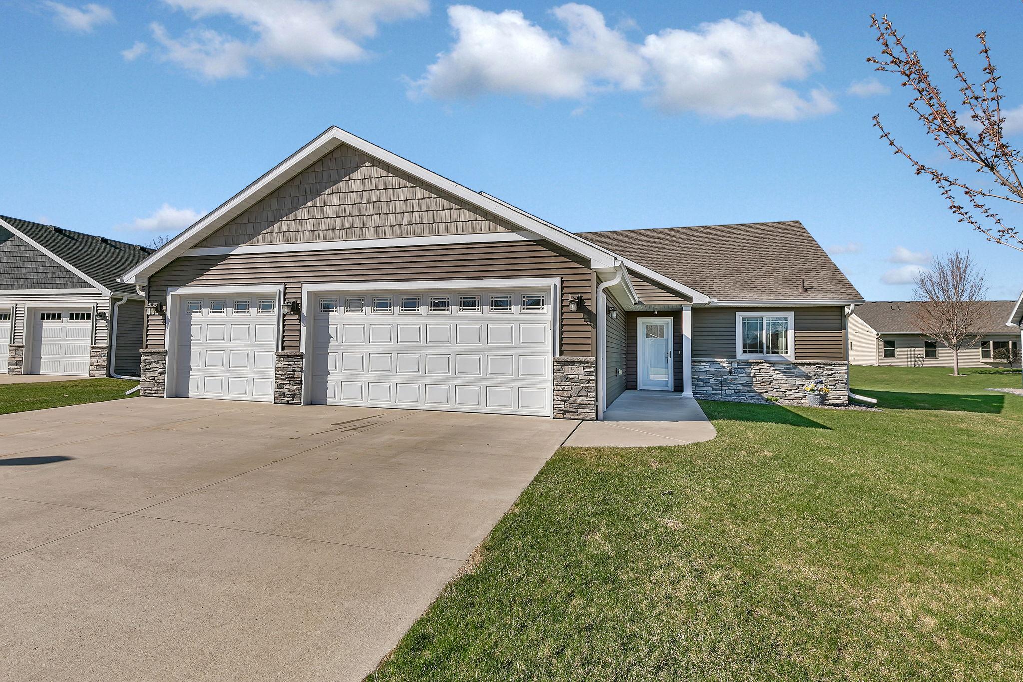 153 Glenview Loop