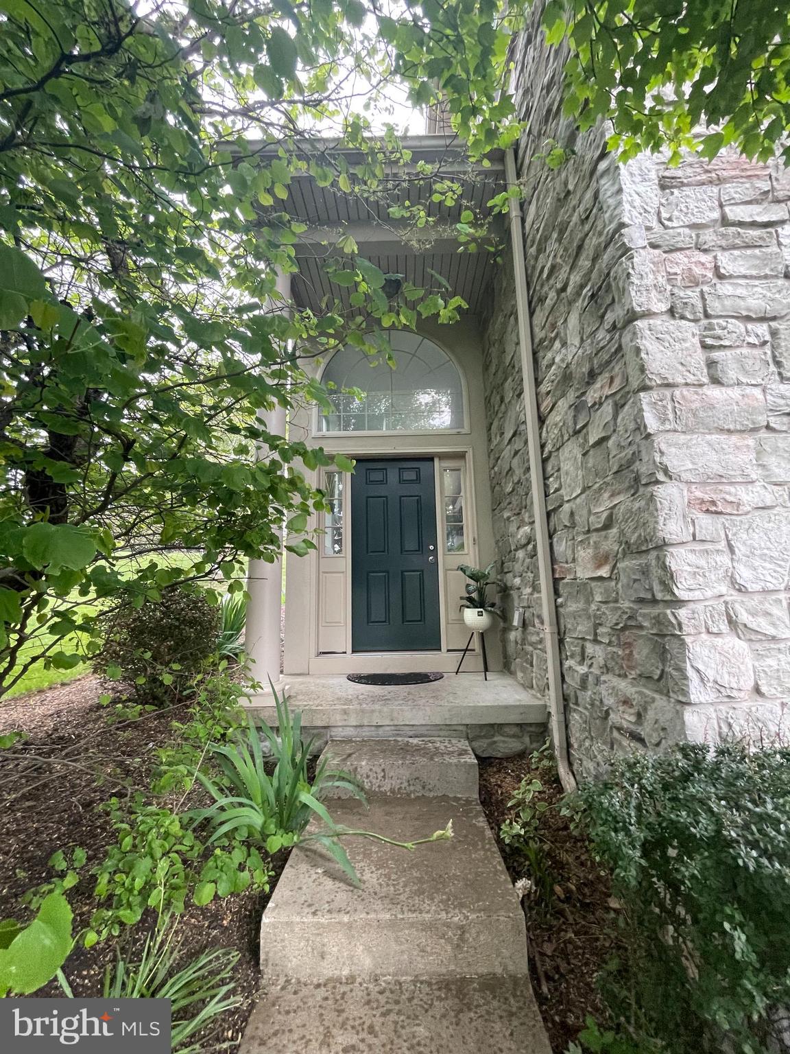 629 Royal View Drive