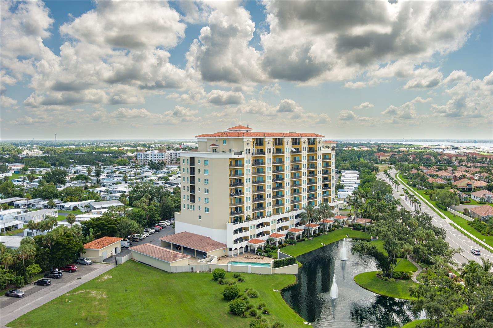 501 Haben Boulevard 605