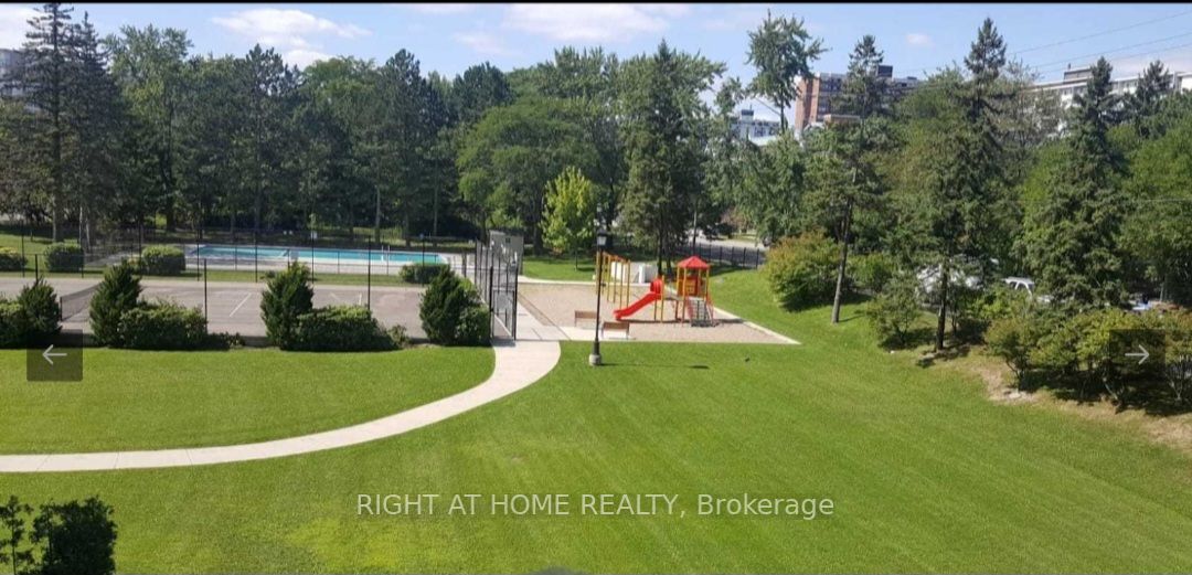 61 Richview Rd Apt#401