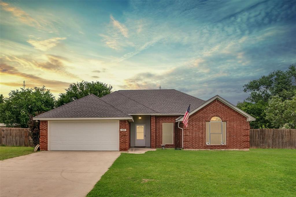 320 Mockingbird Lane