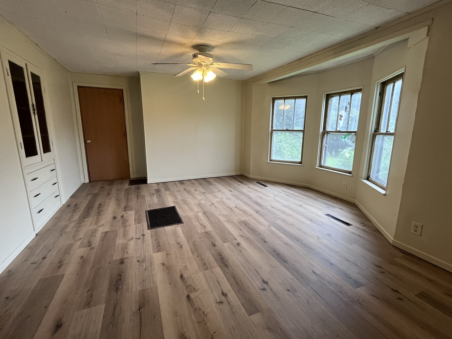 22932 State Highway 106